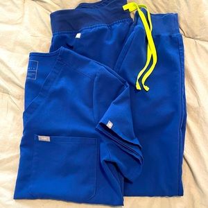 Figs limited edition electric blue scrub set!